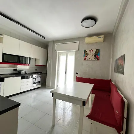 Garibaldi Plaza - Scardicchio Maisons * Bari